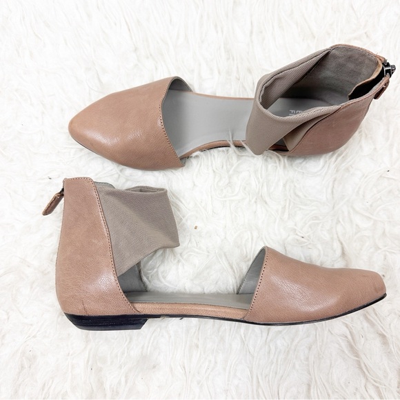 Eileen Fisher tan leather Allot flats Sz 8 - Picture 7 of 7